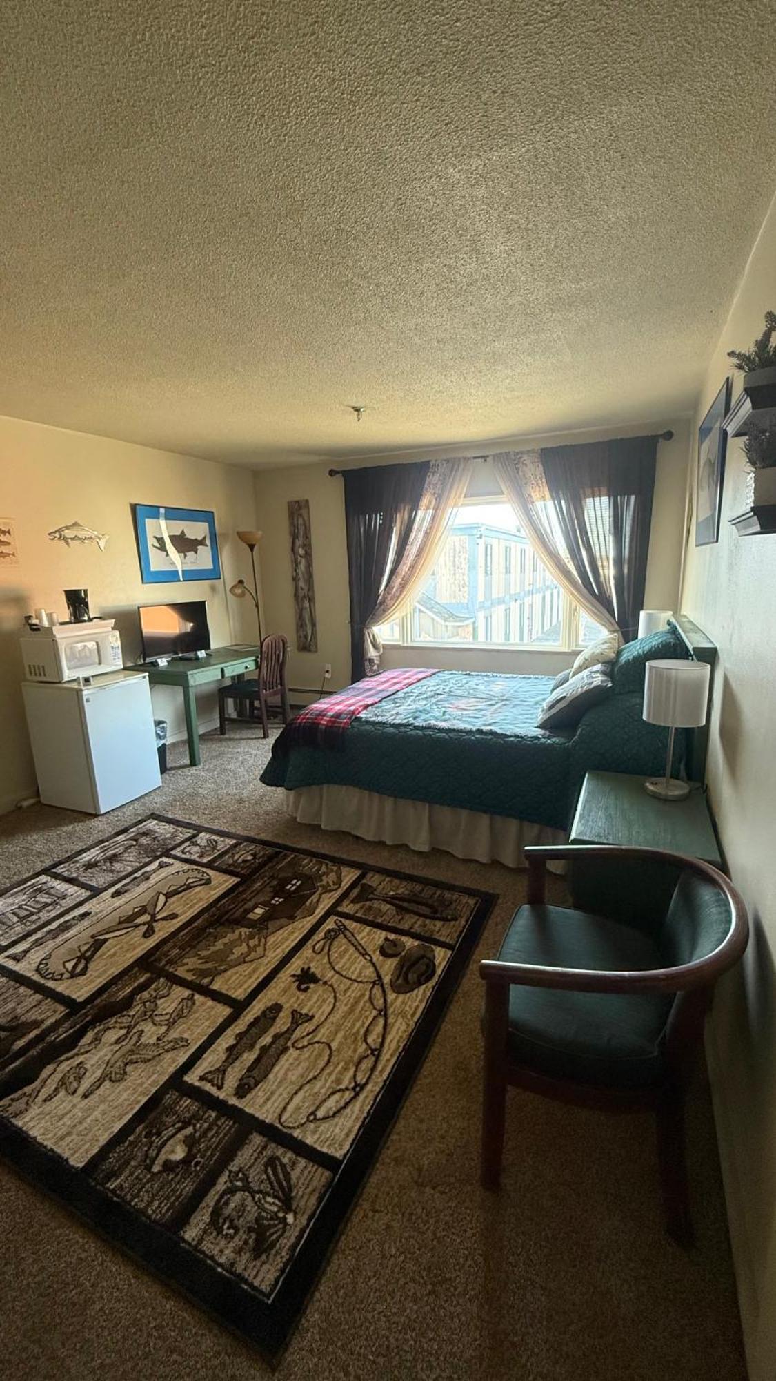 The Kenai Inn エクステリア 写真